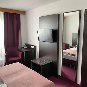 Montree 3*, Munich Allemagne