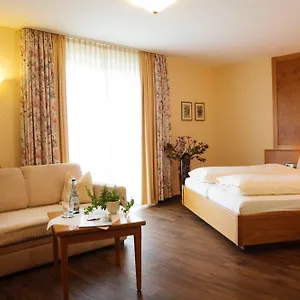 Hotel&restaurant Dornweiler Hof Hotel